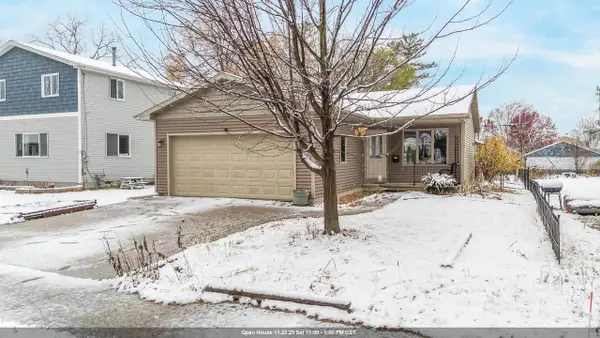 1431 POWERS STREET, Oshkosh, WI 54901