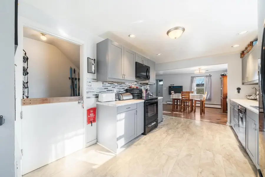 1338 RACINE ROAD, Menasha, WI 54952 - Image #2