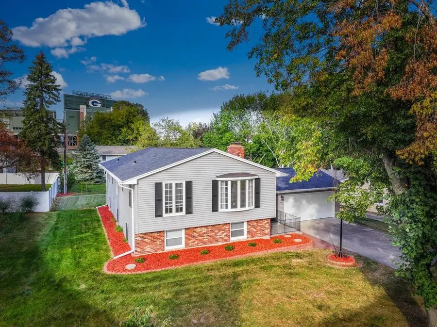 956 MORRIS AVENUE, Green Bay, WI 54304 - Image #3