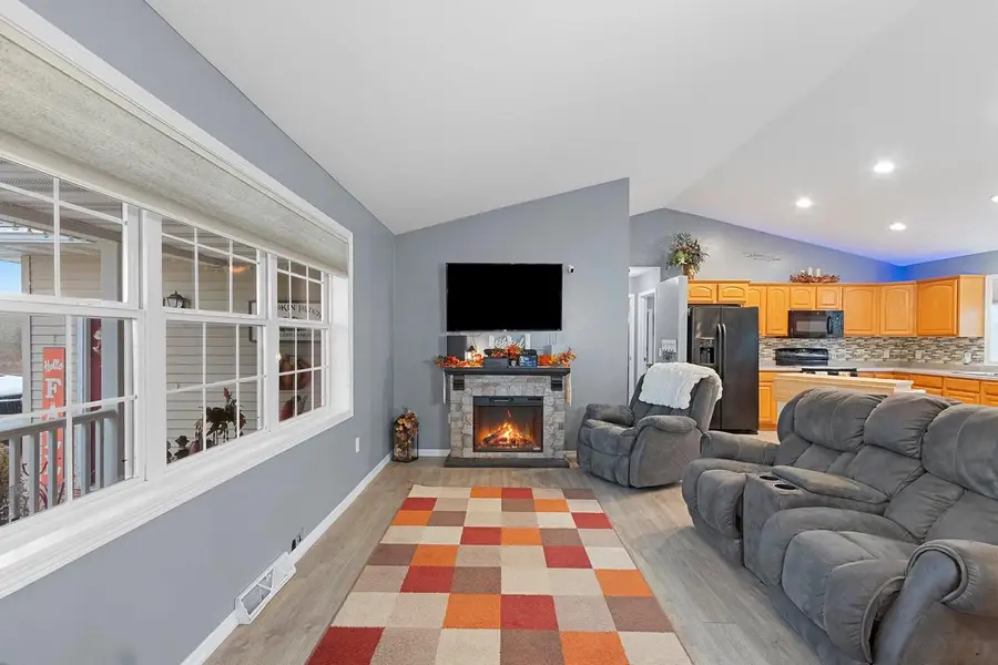 1410 ALCAN DRIVE, Menasha, WI 54952 - Image #2