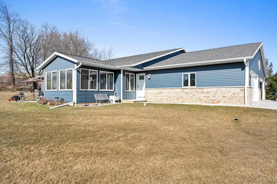 1627 TIMBER TRAIL, Shawano, WI 54166 - Image #3