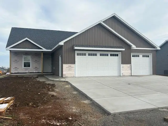 8388 ST NORBERT DRIVE, Neenah, WI 54956 - Image #1