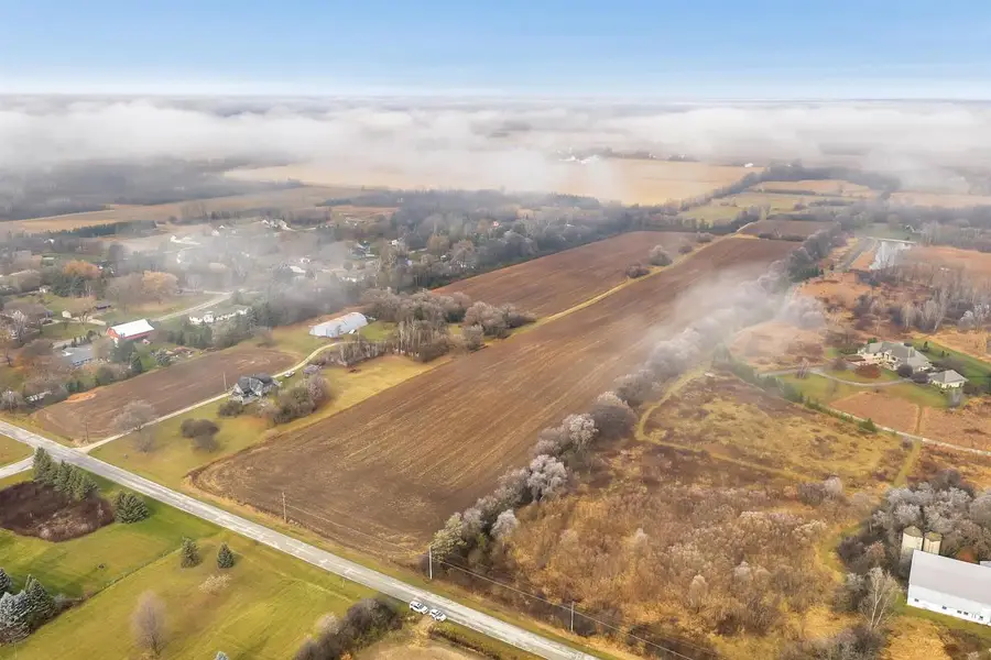 W5436 QUARRY ROAD, Appleton, WI 54913 - Image #2