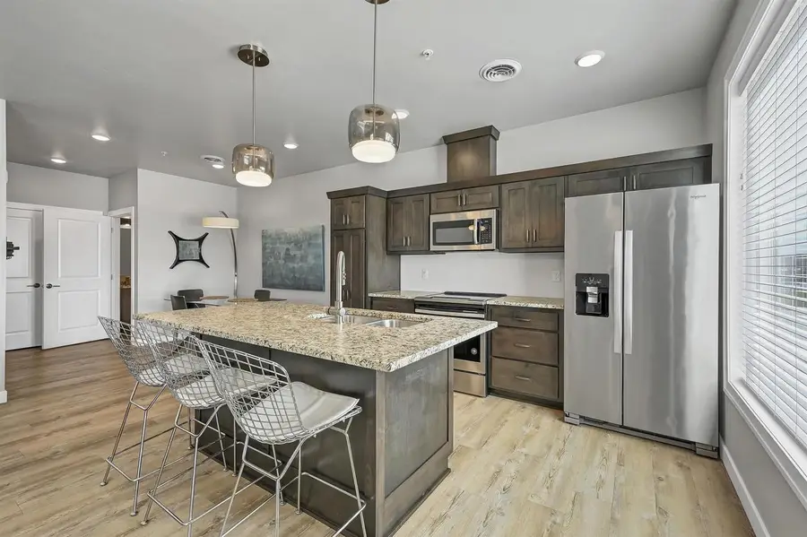 400 DONALD DRIVER WAY, Green Bay, WI 54303 - Image #2