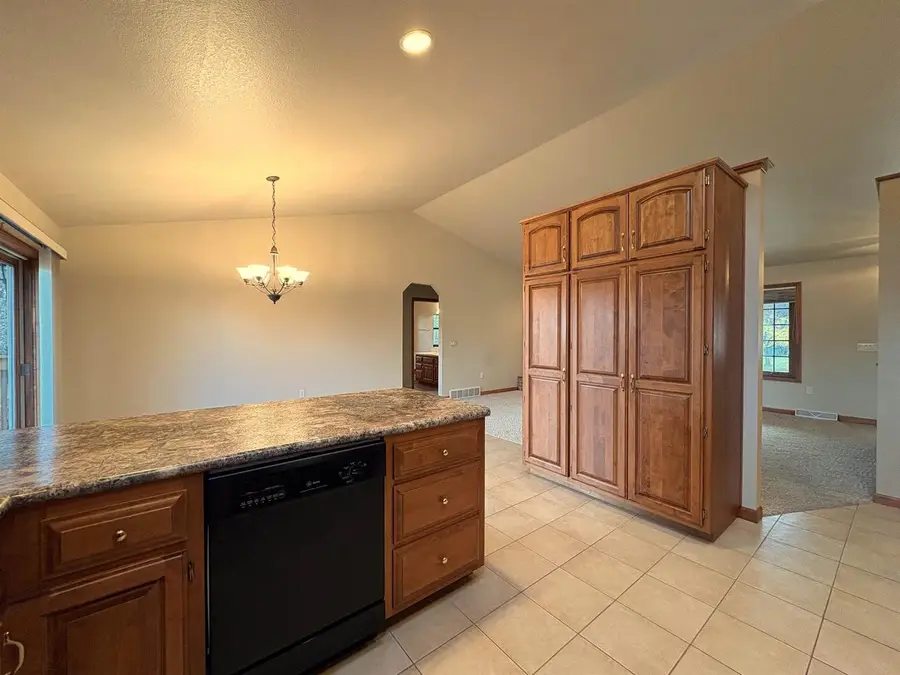 3186 LIBERTY BELL ROAD, Green Bay, WI 54313 - Image #3