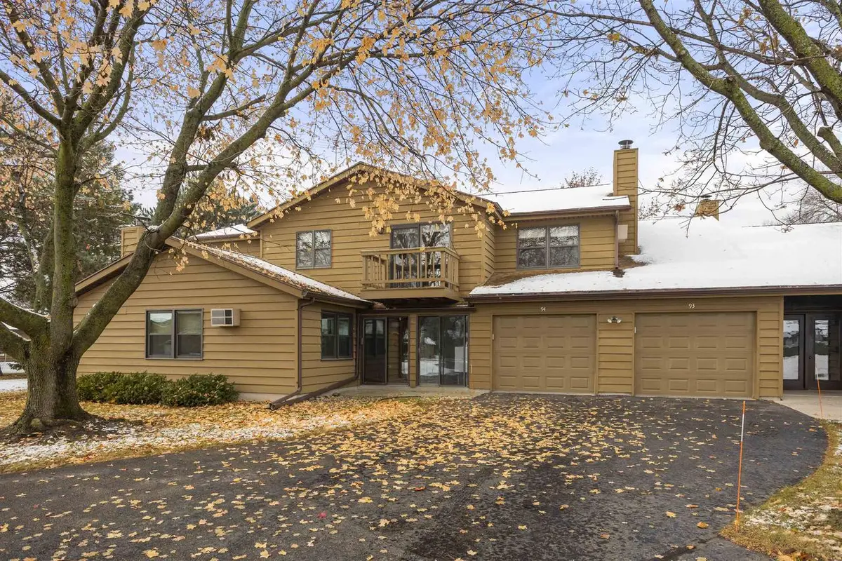 1160 BRITTANY COURT  #93, Neenah, WI 54956 - Image #1