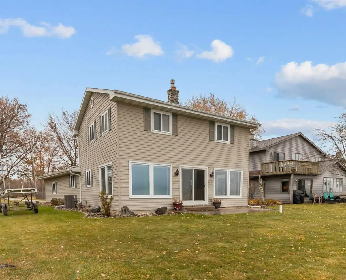 W7199 FIRELANE 2 LANE, Harrison, WI 54942 - Image #1