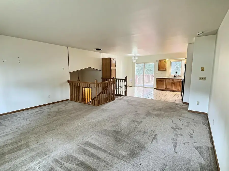 336 WINTERGREEN DRIVE, Omro, WI 54963 - #2