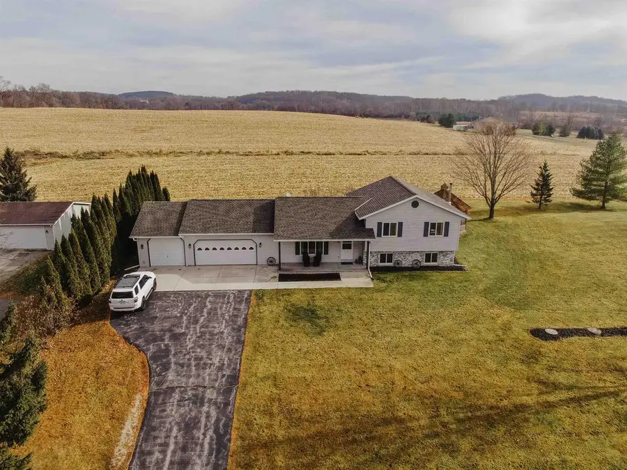 N2769 CTY RD K, Fond Du Lac, WI 54937 - Image #2