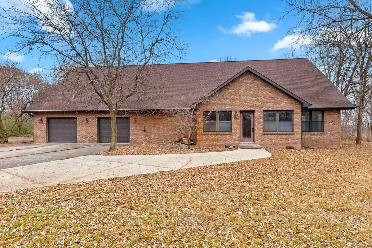 3629 CREEKVIEW ROAD, Glenmore, WI 54115 - Image #1