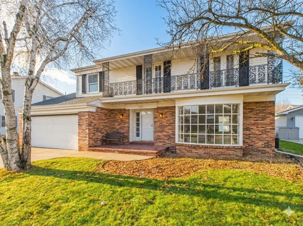 1316 MONTCLAIRE COURT, Appleton, WI 54915 - Image #1