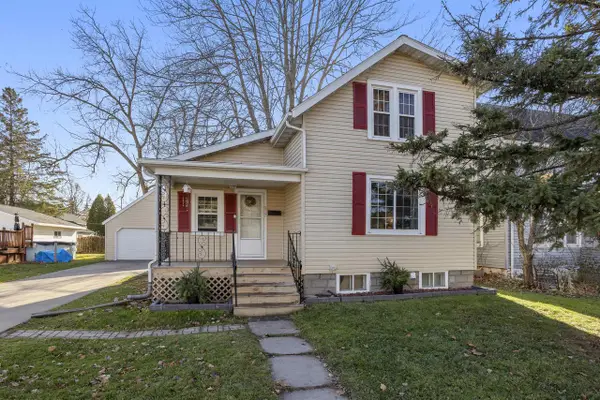 817 W PACKARD STREET, Appleton, WI 54914