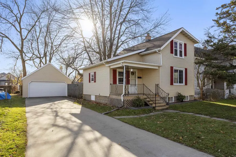 817 W PACKARD STREET, Appleton, WI 54914 - Image #2