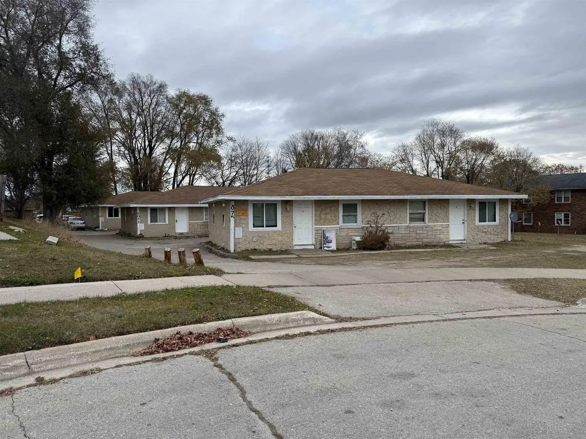 2075 IMPERIAL LANE, Green Bay, WI 54302 - Image #1