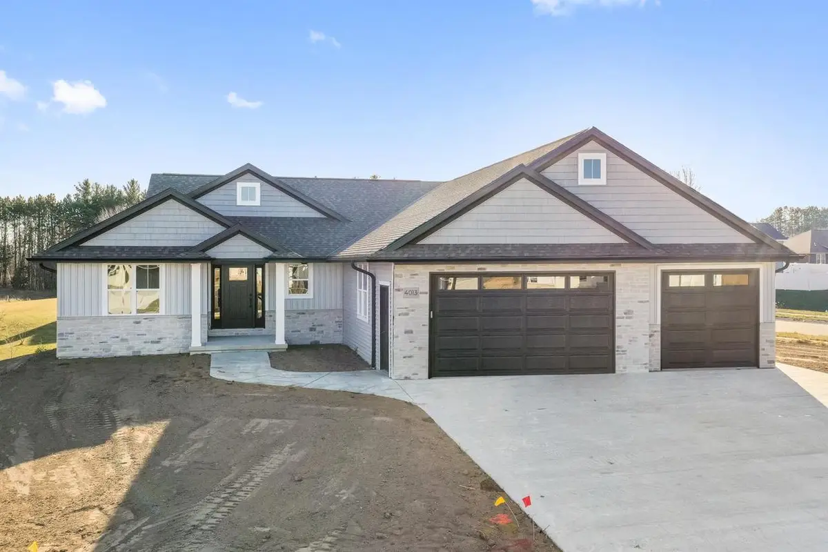 4013 ANTWERP AVENUE, Green Bay, WI 54313 - Image #1