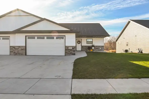 601 HAMMEN COURT, Kaukauna, WI 54130