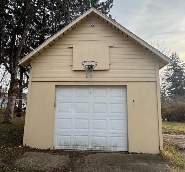 122 W BERLIN STREET, Berlin, WI 54923 - Image #2