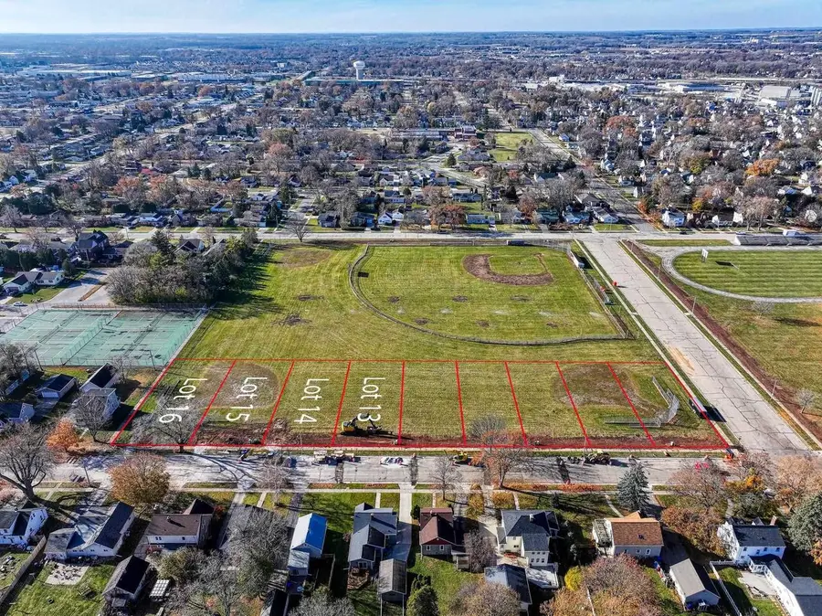 723 REED STREET, Neenah, WI 54956 - Image #2