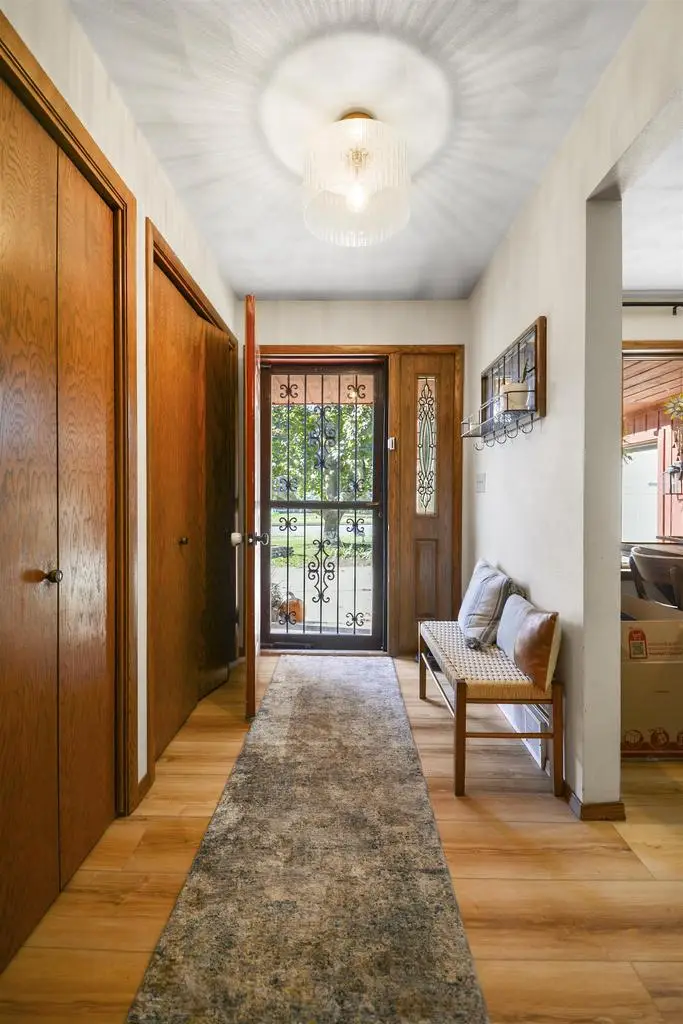 4710 W SUNFLOWER ROAD, Appleton, WI 54914 - Image #2