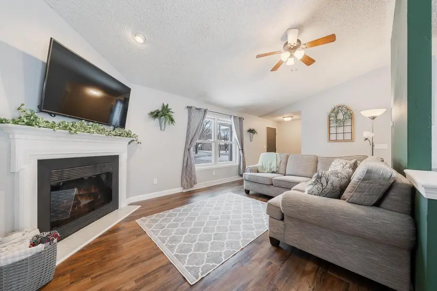 3248 S BLUE SPRUCE LANE, Appleton, WI 54915 - Image #3