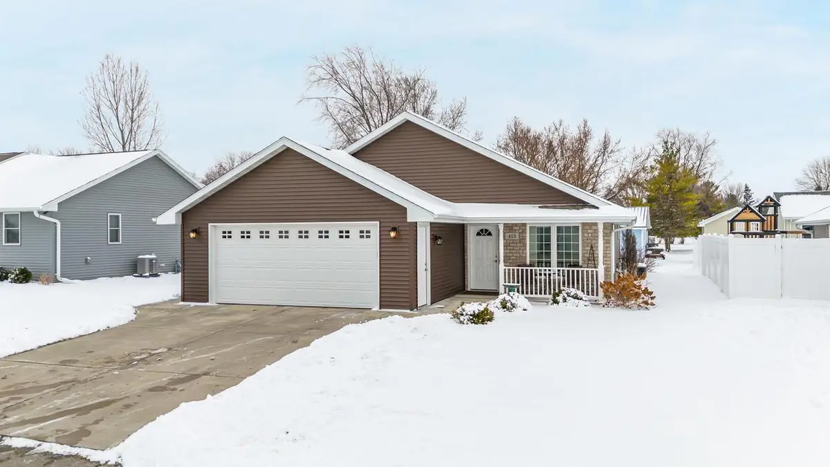 413 PAGEL AVENUE, Brillion, WI 54110 - Image #1