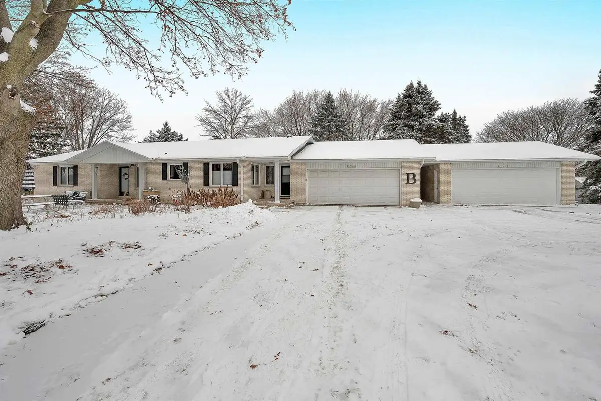 2780 S RIDGE ROAD, Green Bay, WI 54304 - Image #1