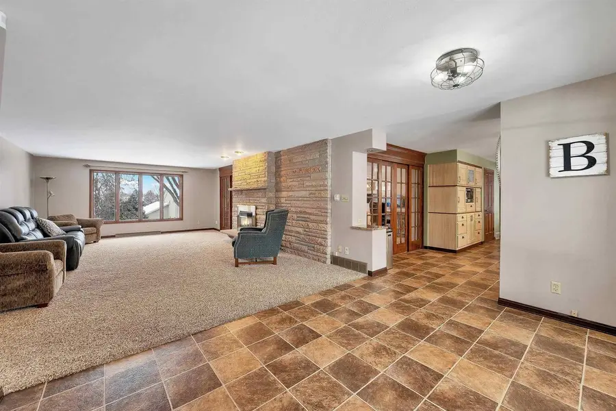 2780 S RIDGE ROAD, Green Bay, WI 54304 - Image #3