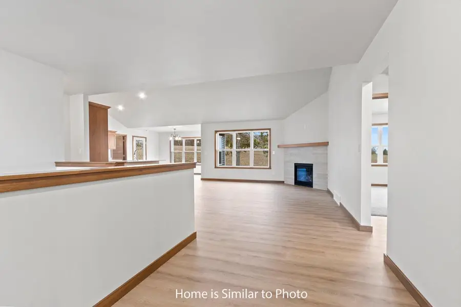 1711 BETTY JEAN LANE, Green Bay, WI 54313 - Image #3