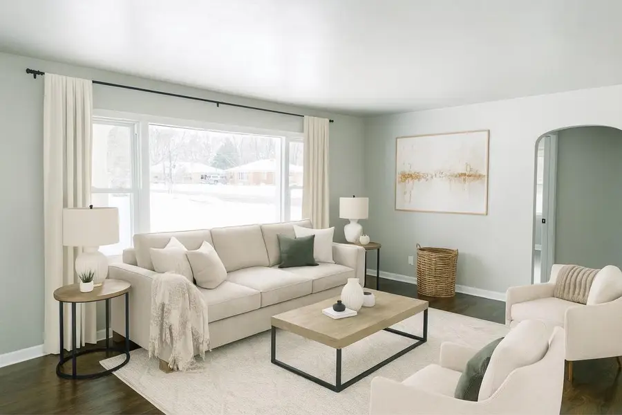 703 THRUSH STREET, Green Bay, WI 54303 - Image #2