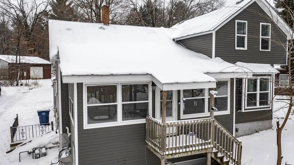 E1655 GRANDVIEW ROAD, Waupaca, WI 54981 - Image #1