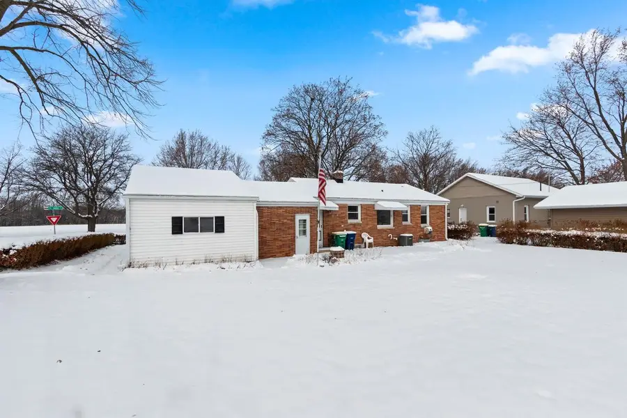 743 JOHN STREET, Green Bay, WI 54302 - Image #2