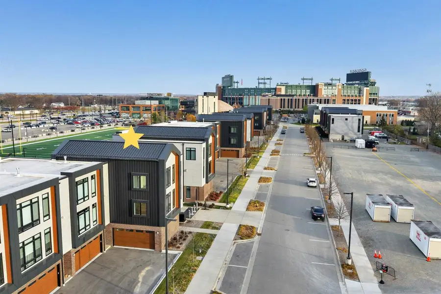 1144 BROOKWOOD DRIVE, Green Bay, WI 54304 - Image #2