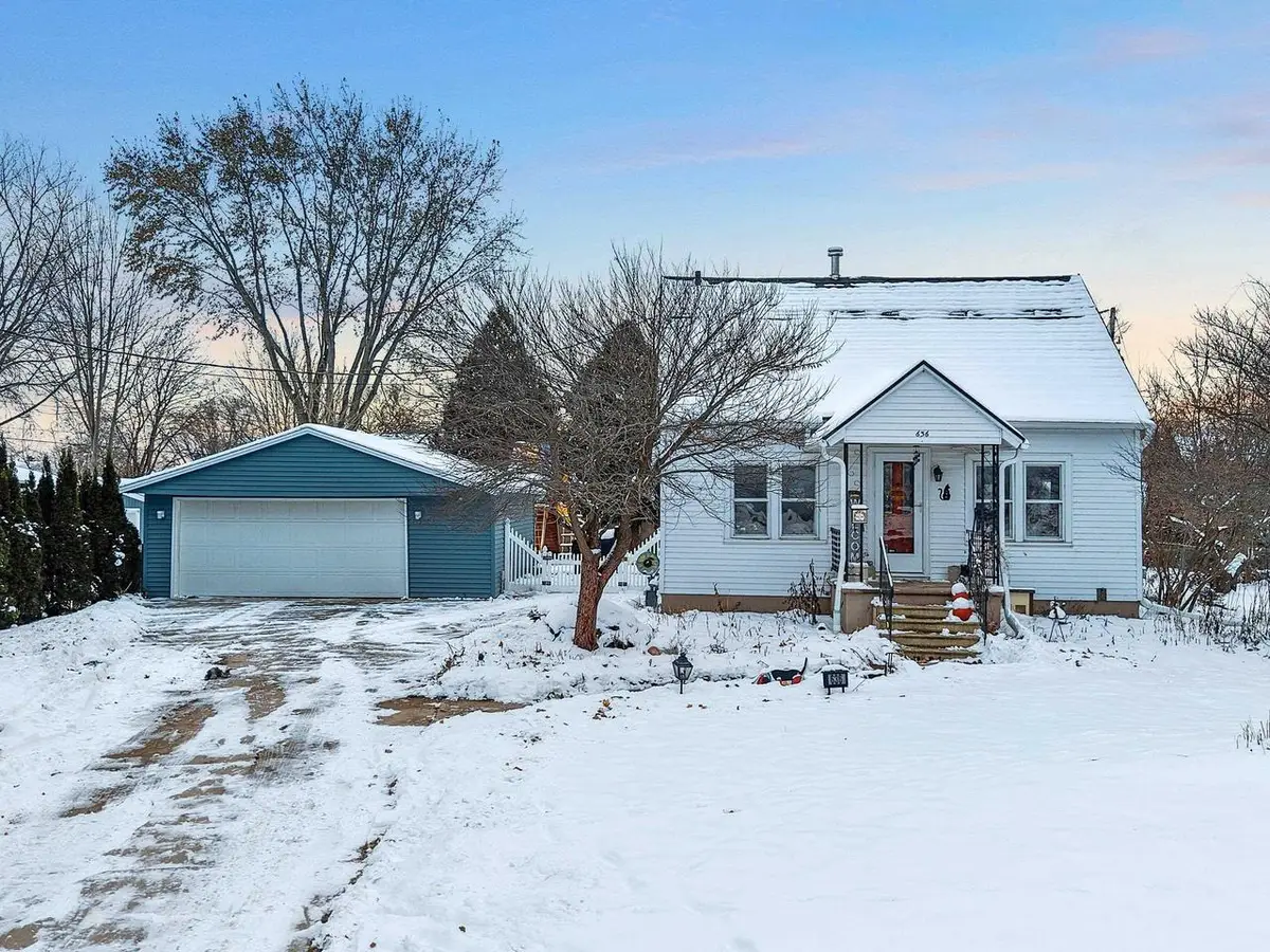 636 E ST JOSEPH STREET, Green Bay, WI 54301 - Image #1