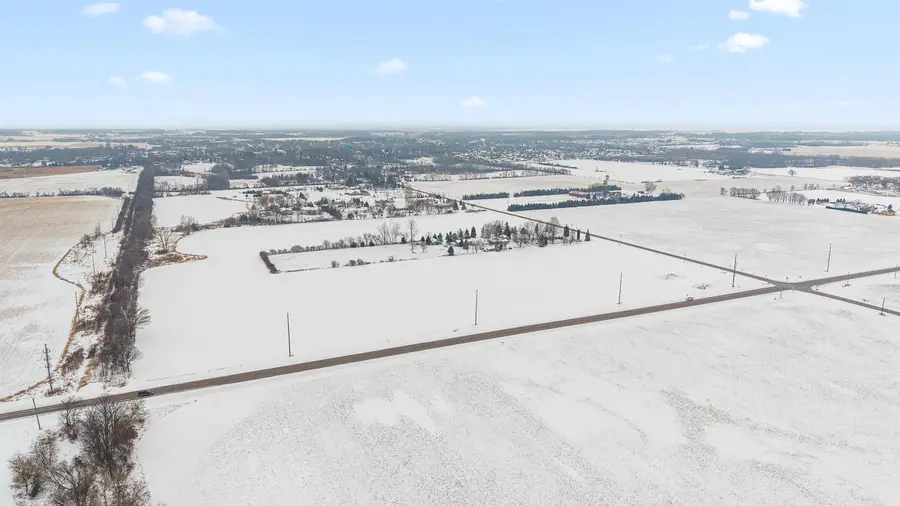 COUNTY RD E, Omro, WI 54963 - Image #2