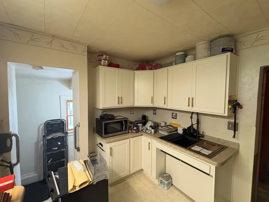 415 WILSON AVENUE, Green Bay, WI 54303 - Image #2