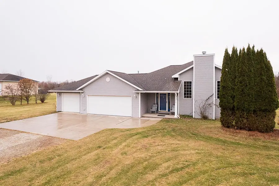 N7879 COUNTY ROAD U, Oneida, WI 54155 - Image #2