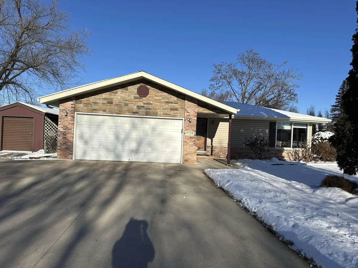 503 E FOREST STREET, Black Creek, WI 54106 - Image #1