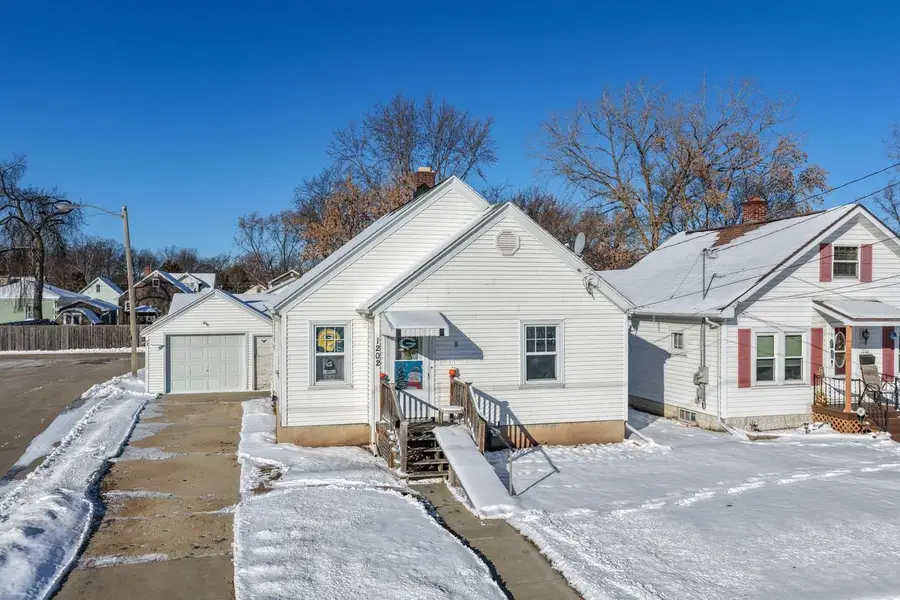 1202 12TH AVENUE, Green Bay, WI 54304 - Image #2