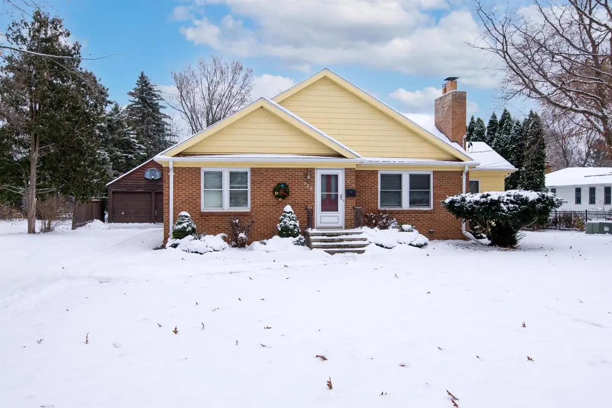 926 CONGRESS STREET, Neenah, WI 54956 - Image #1