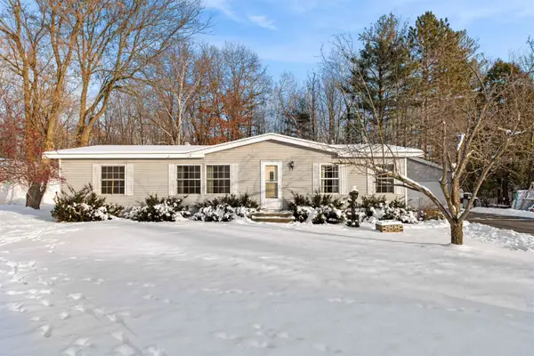 N1796 S N-3 DRIVE, Menomonie, MI 49858