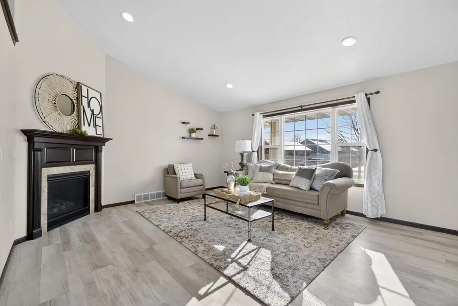 1479 AVIATOR COURT, De Pere, WI 54115 - Image #3