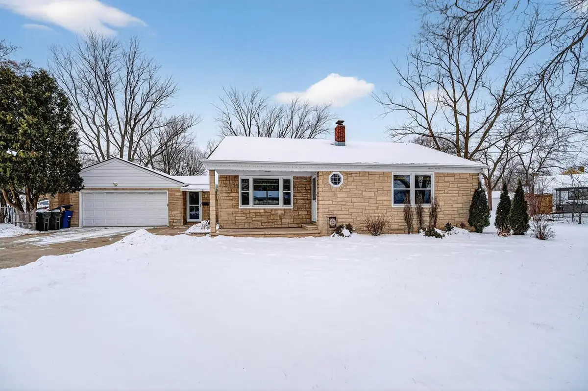 1120 S 6TH STREET, De Pere, WI 54115 - Image #1