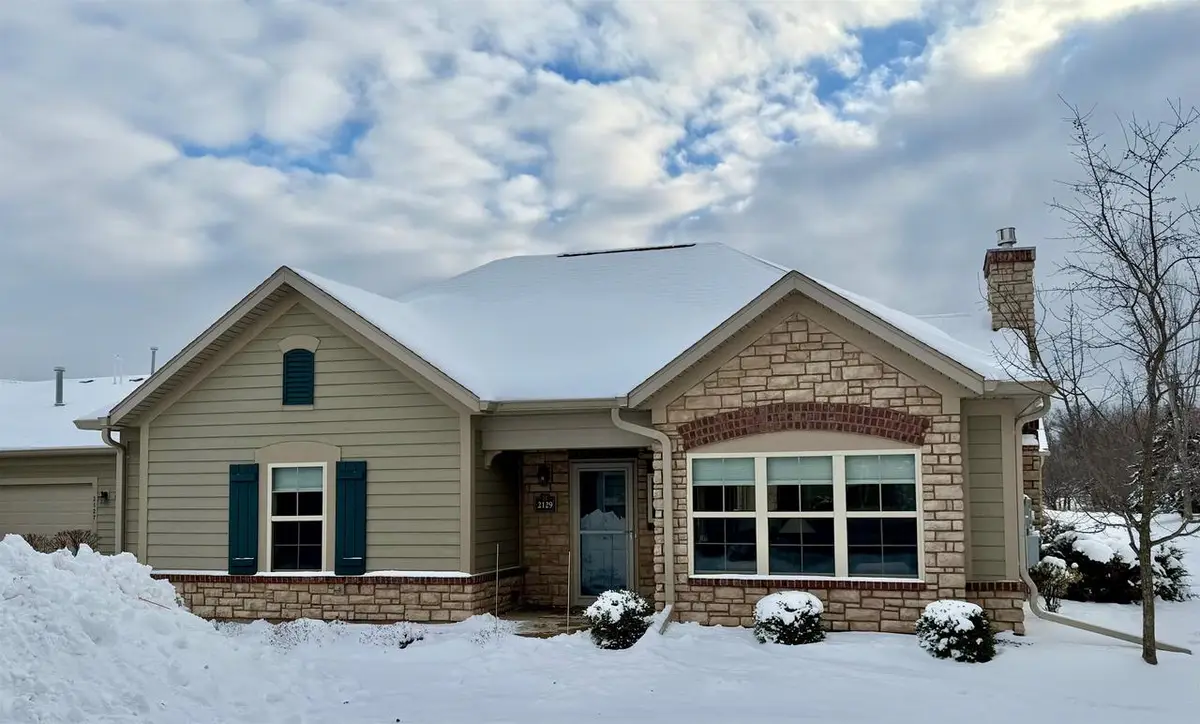 2129 E SIENNA WAY, Appleton, WI 54913 - Image #1