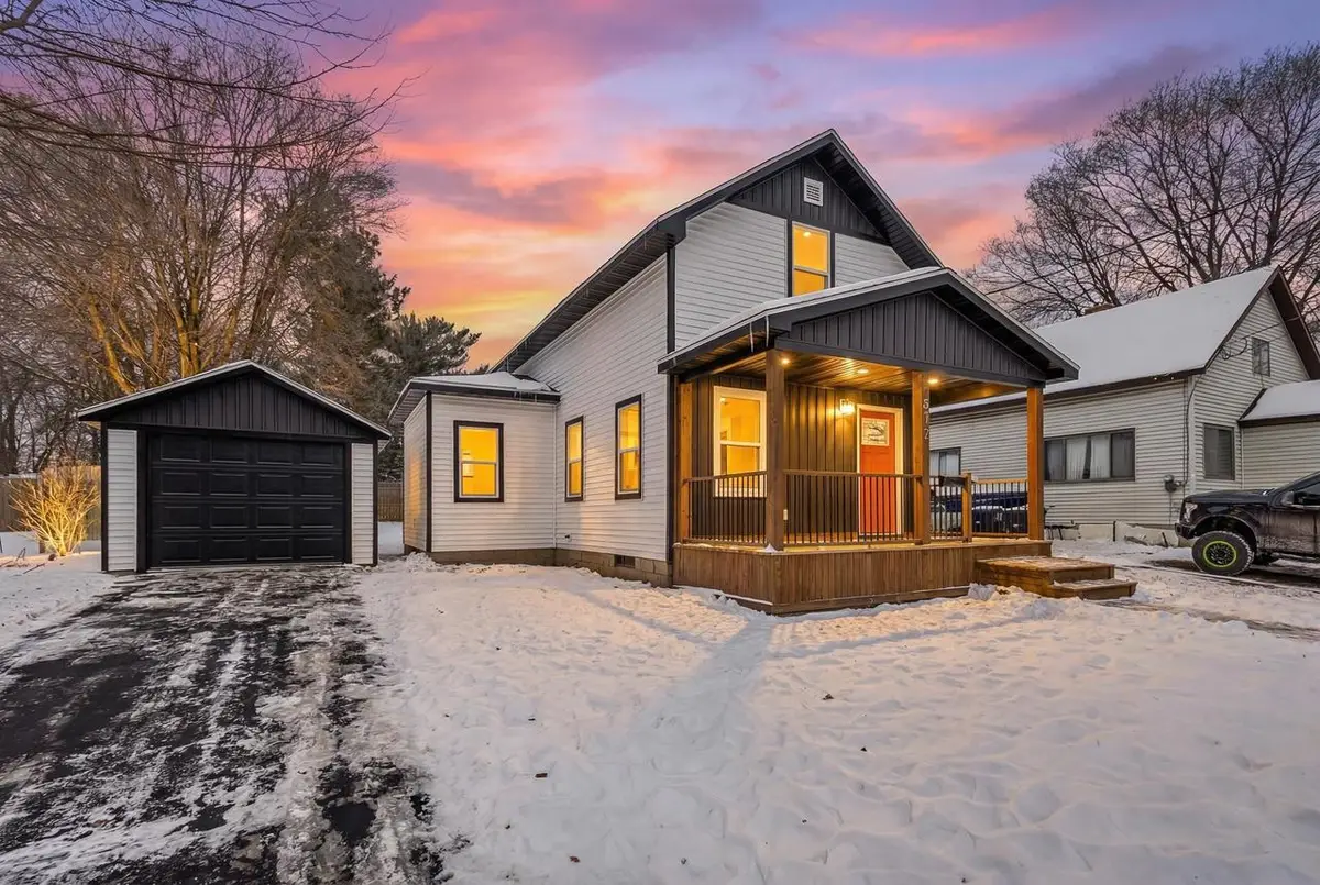 317 E RICHMOND STREET, Shawano, WI 54166 - Image #1