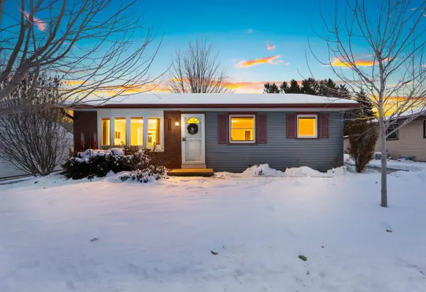 1642 THORNTON DRIVE, Oshkosh, WI 54904