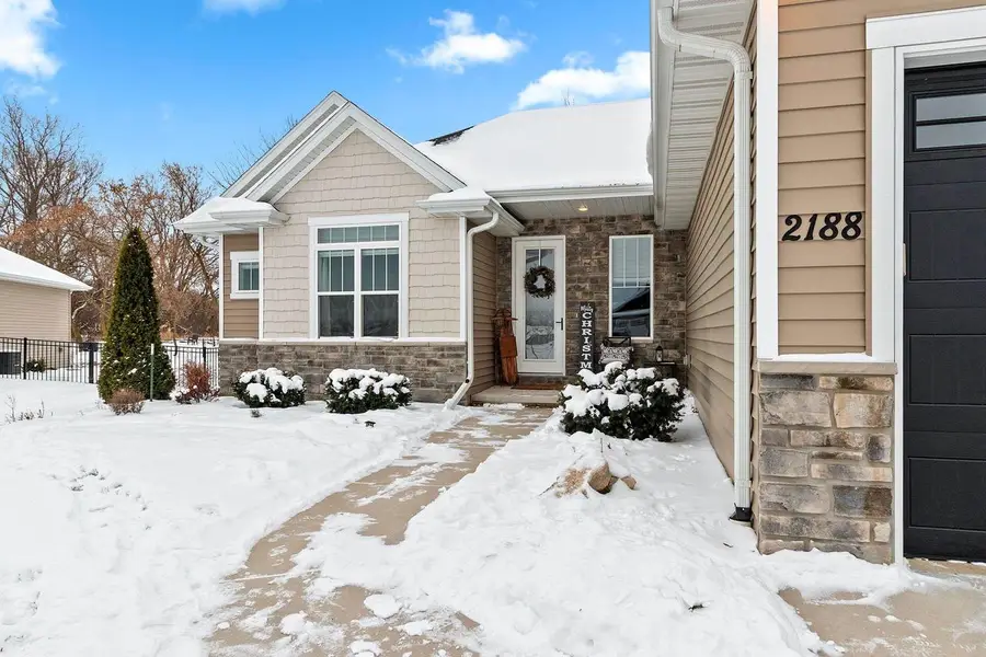 2188 TRELLIS DRIVE, De Pere, WI 54115 - Image #2