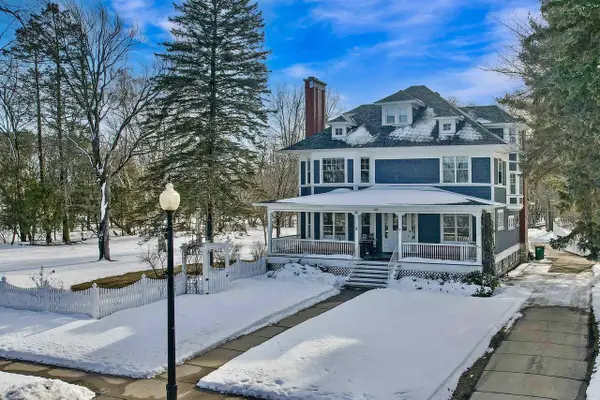 2115 RIVERSIDE AVENUE, Marinette, WI 54143