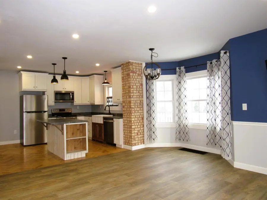 221 BEAUPRE STREET, Green Bay, WI 54301 - Image #2