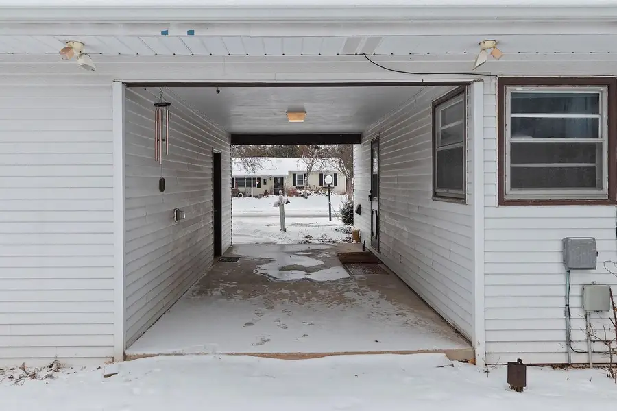 158 VANDE HEI ROAD, Green Bay, WI 54301 - Image #3