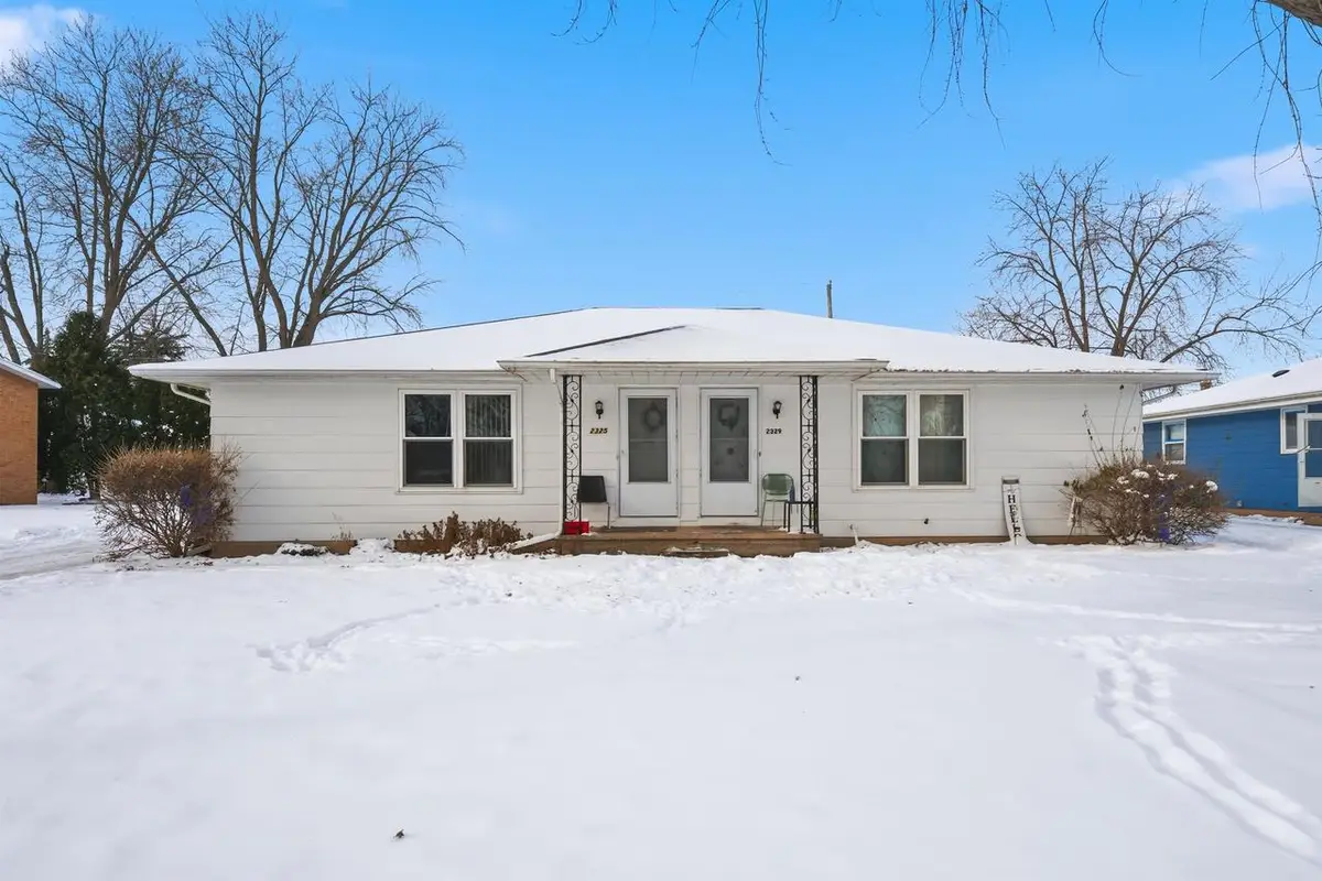 2325 N BALLARD ROAD, Appleton, WI 54911 - Image #1